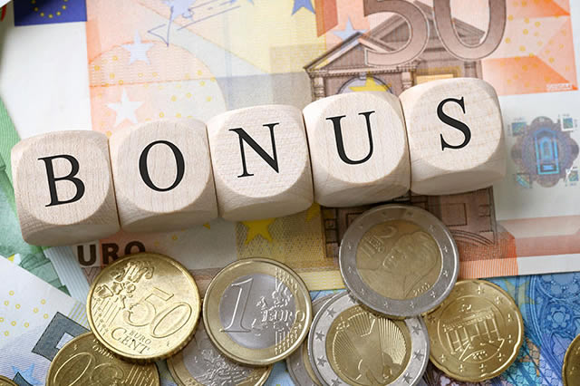 当グループ全店！5日出勤毎のボーナスをお約束致します。